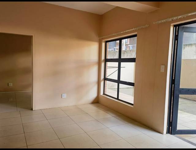 2 BEDROOM APARTMENT FOR SALE IN PAULSHOF